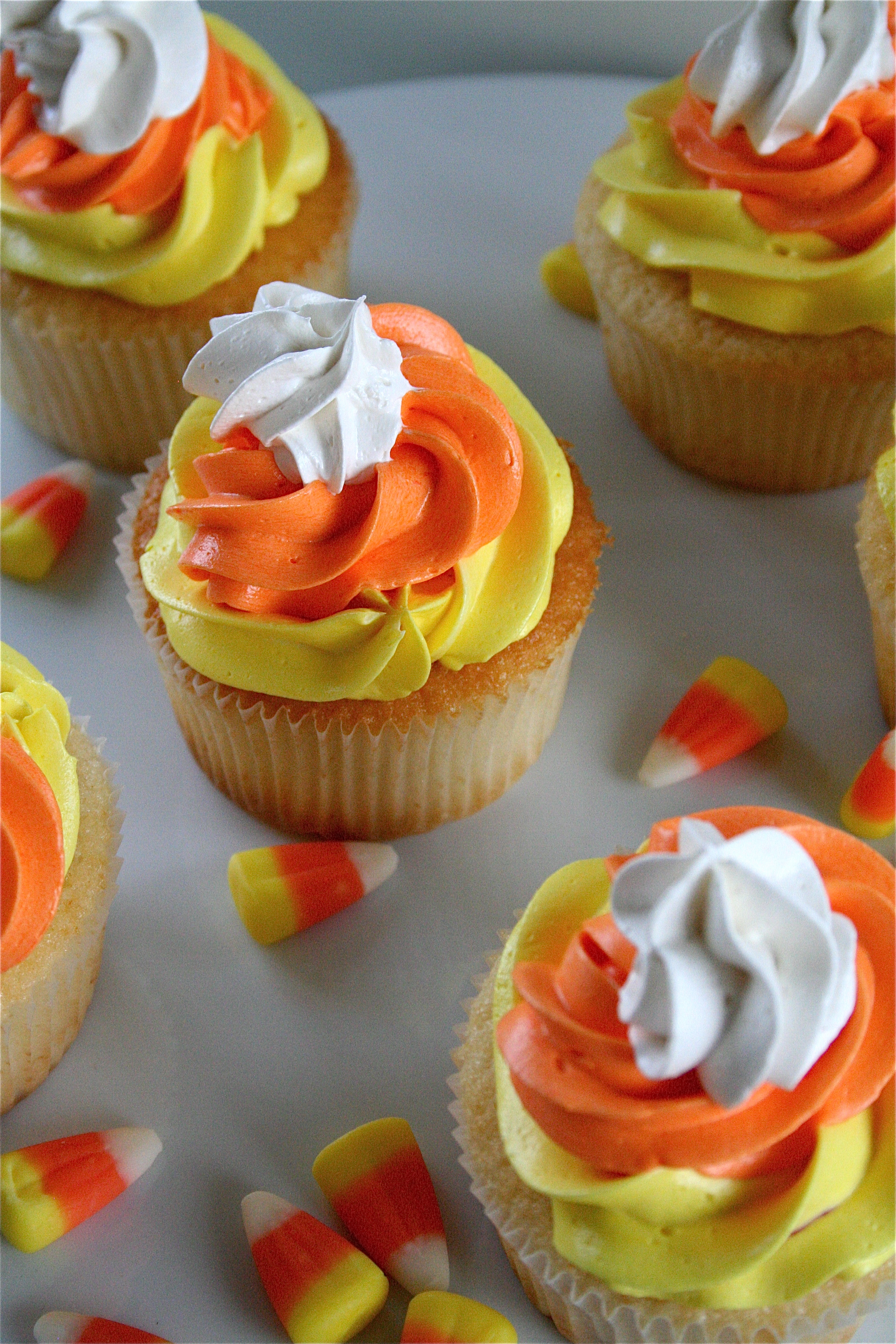 Candy Corn Cupcakes | The Curvy Carrot