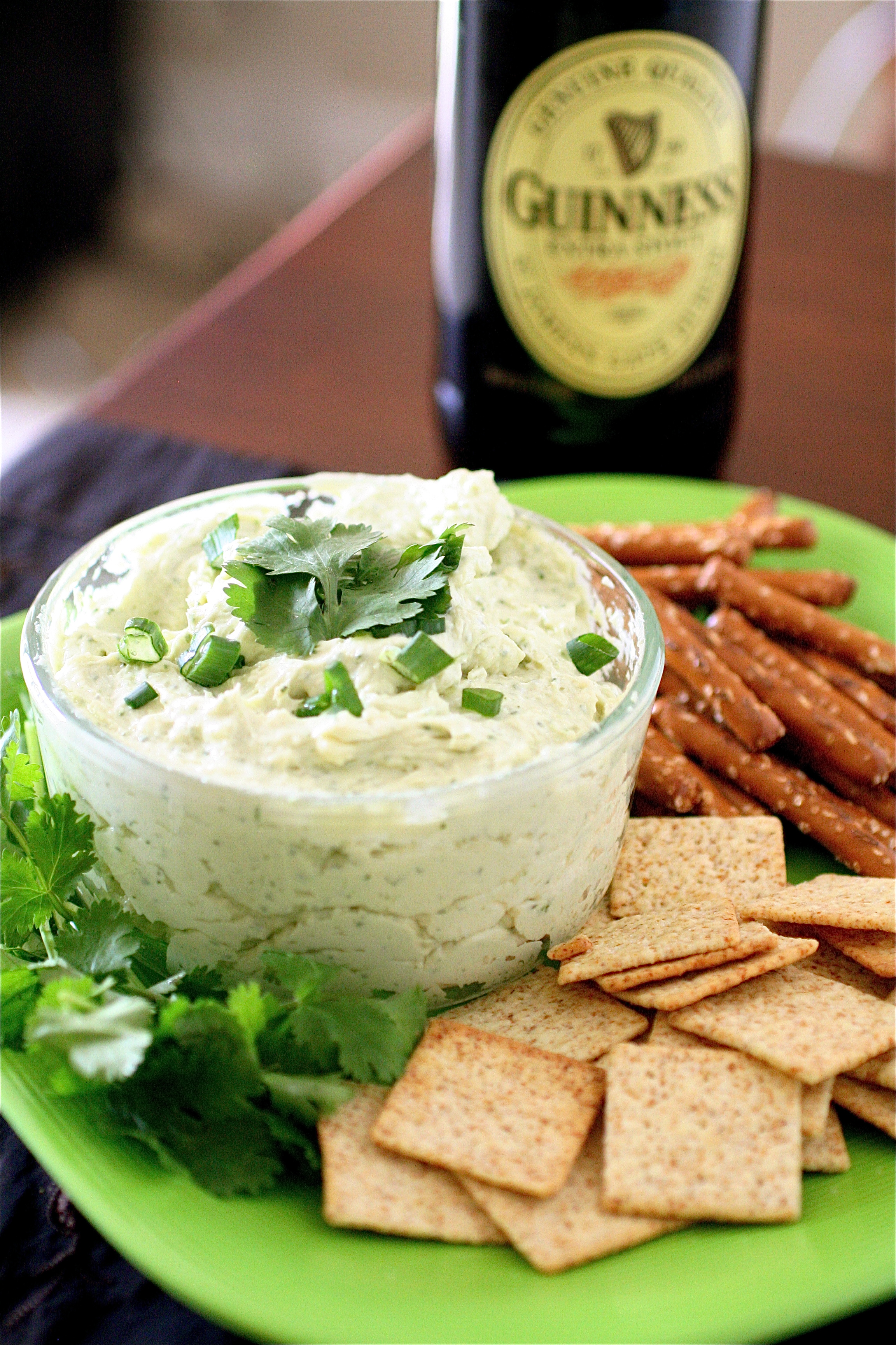 Guinness And Cheddar Dip | The Curvy Carrot